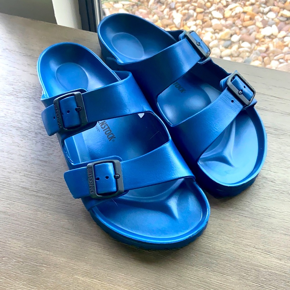 Men’s sandals